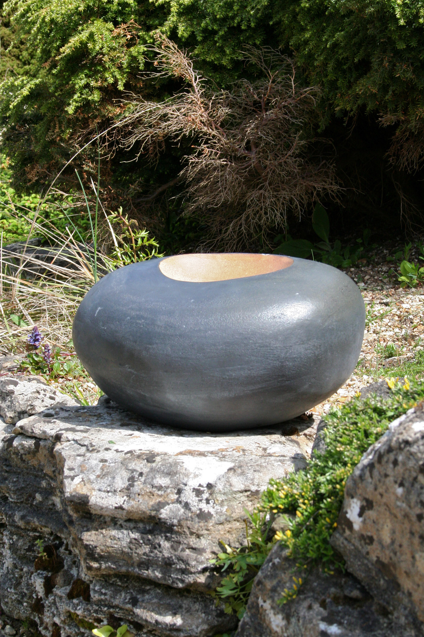 contemporary garden ceramics