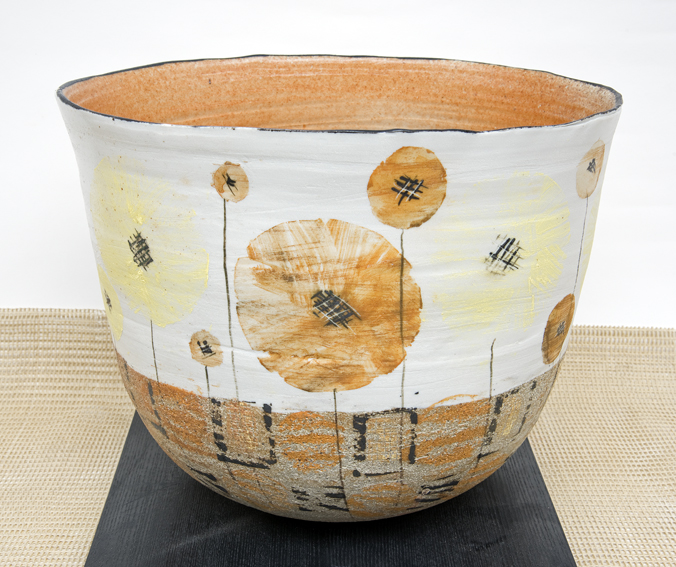 hanne westergaard, pottery, wild flower vessel, wildflower ceramics, vessel, handmade ceramics, flower pot
