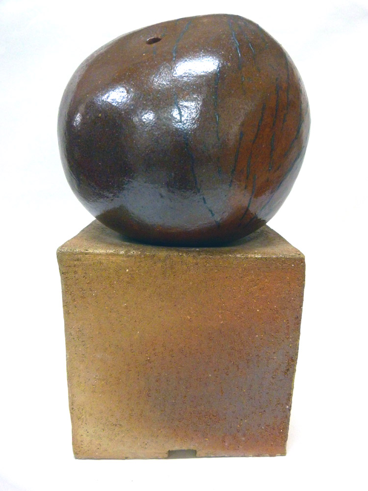 contemporary garden ceramics, garden sculpture