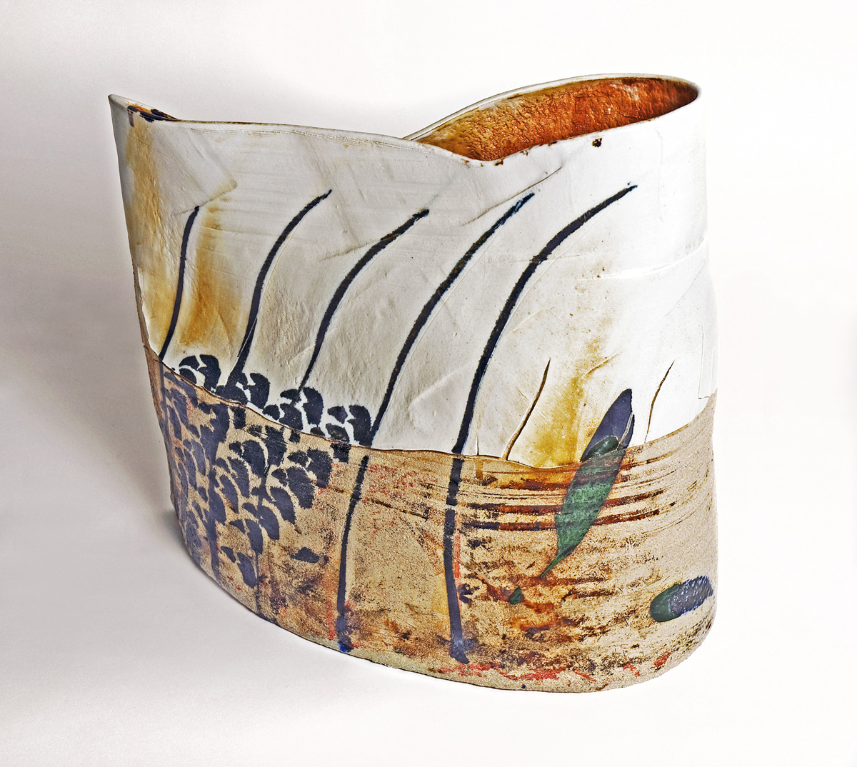 Cracks Vessel, handmade pottery, Derbyshire